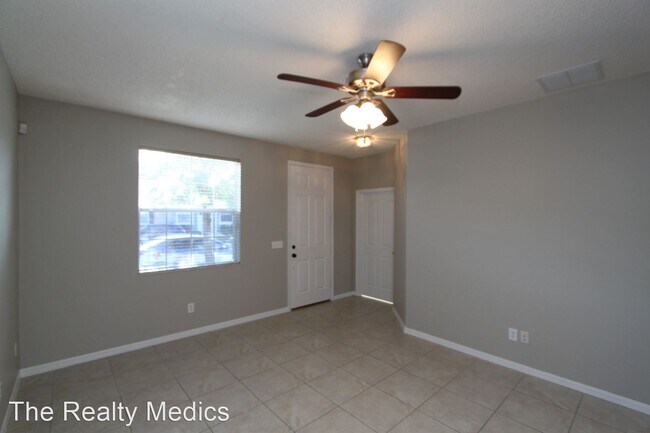 Building Photo - 3 br, 2.5 bath House - 3548 Peppervine Dr