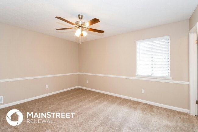 Building Photo - 2264 Rocklane Dr