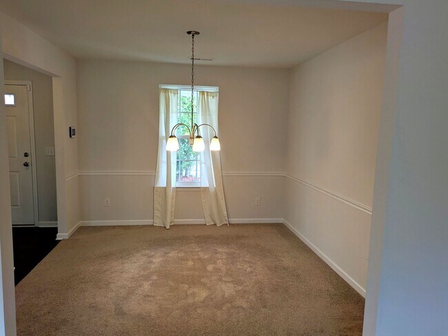 Foto del edificio - 2040 Perrin Ct