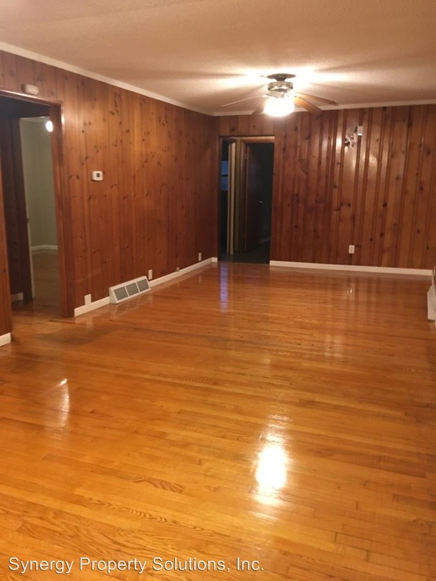 Foto principal - 3 br, 2 bath House - Holiday Hill 52 Richland