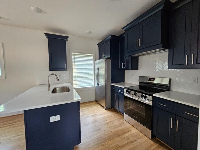 Building Photo - 3809 Burt Dr