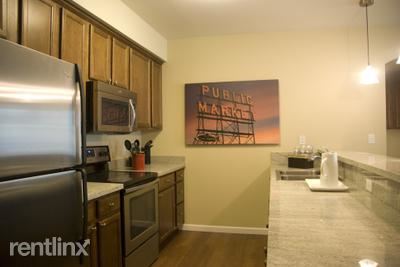 Primary Photo - 20221 Aurora Ave N