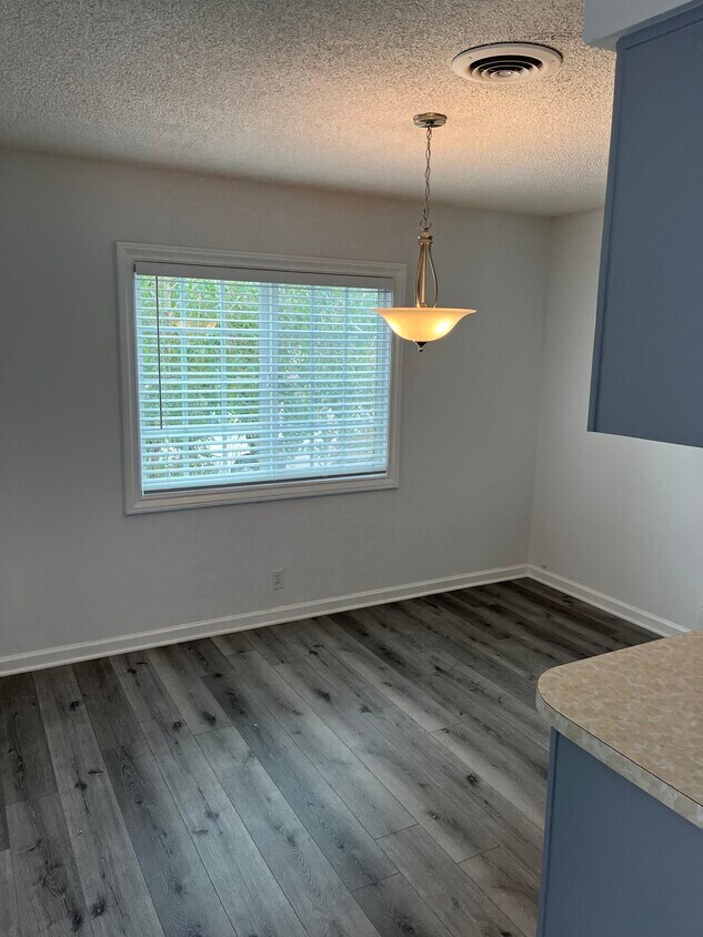 Building Photo - 2917 W 229th St