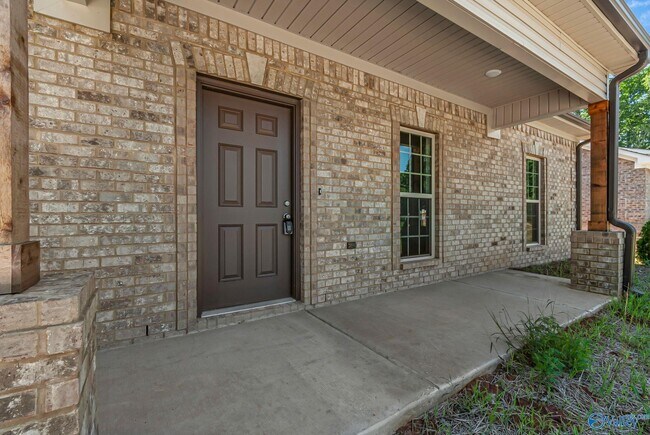 Building Photo - 20477 Poff Ln