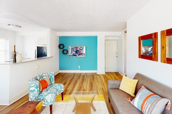 Building Photo - The Hamilton