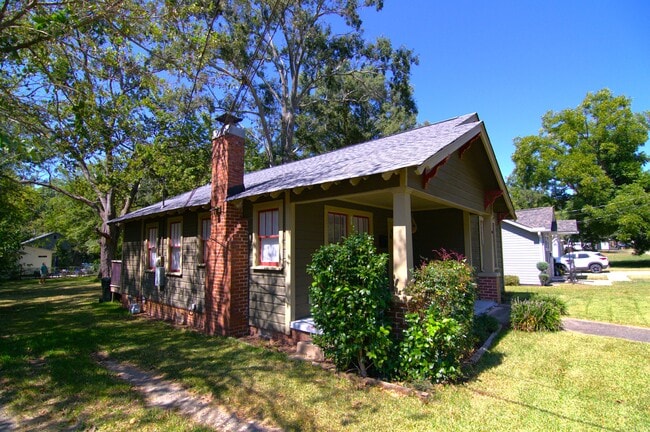 Building Photo - 524 S Confederate Ave