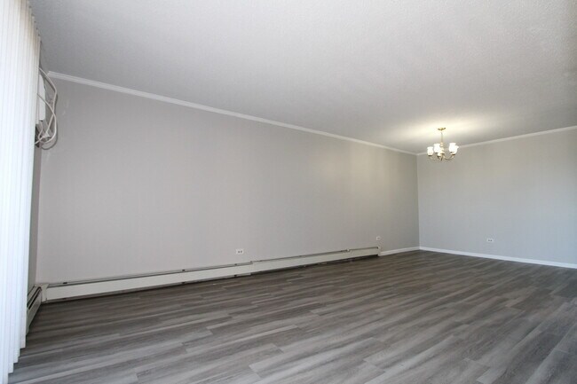Foto del edificio - 297 S Gregory St