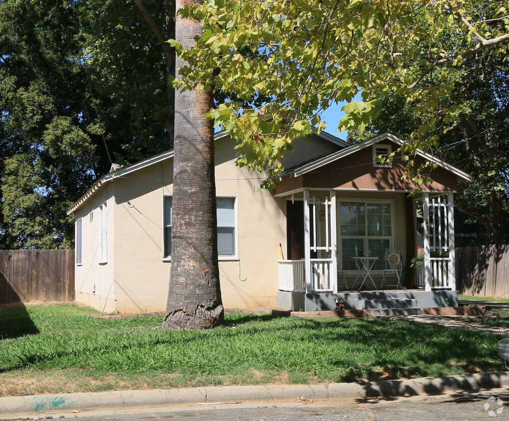 Primary Photo - 700 Kiley Ave