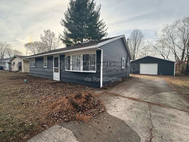 Building Photo - 5115 Arrowhead Blvd