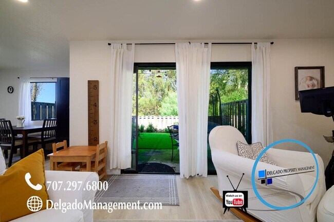 Building Photo - Benicia! Beautiful corner unit condo at Be...