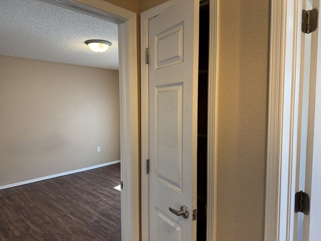 Building Photo - 9811 Socorro Rd