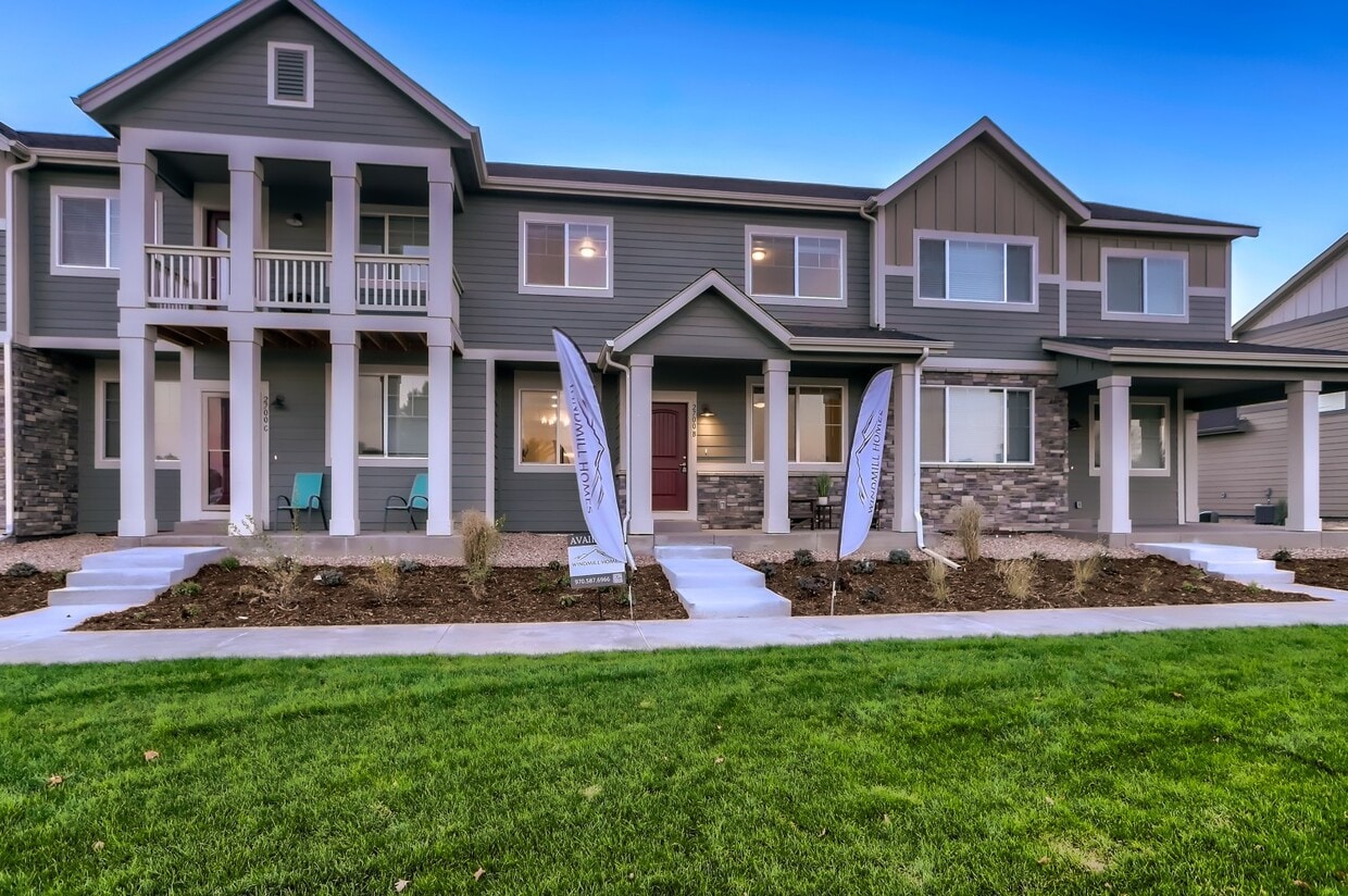 Primary Photo - 2700 Brookstone Dr