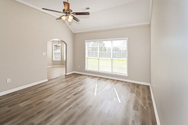 Foto del edificio - 4195 Amherst Dr
