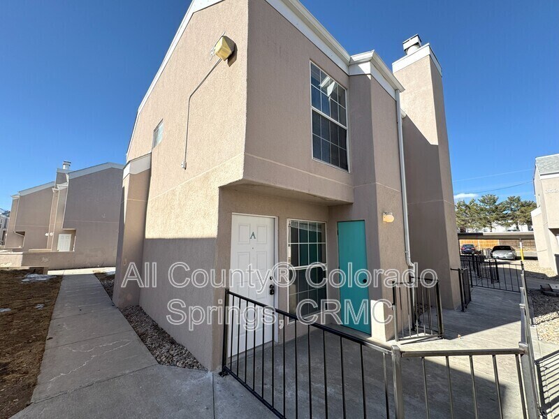 Foto principal - 3515 Rebecca Ln