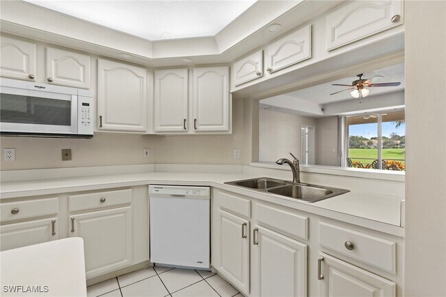 Building Photo - 219 Via Perignon