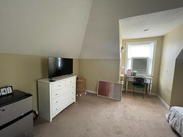 Building Photo - 316 Bellevue St