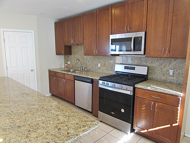 Foto del edificio - Open concept 4 bedroom 2 bath beauty in South Redlands!