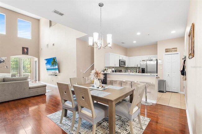 Building Photo - 10077 Moorshire Cir