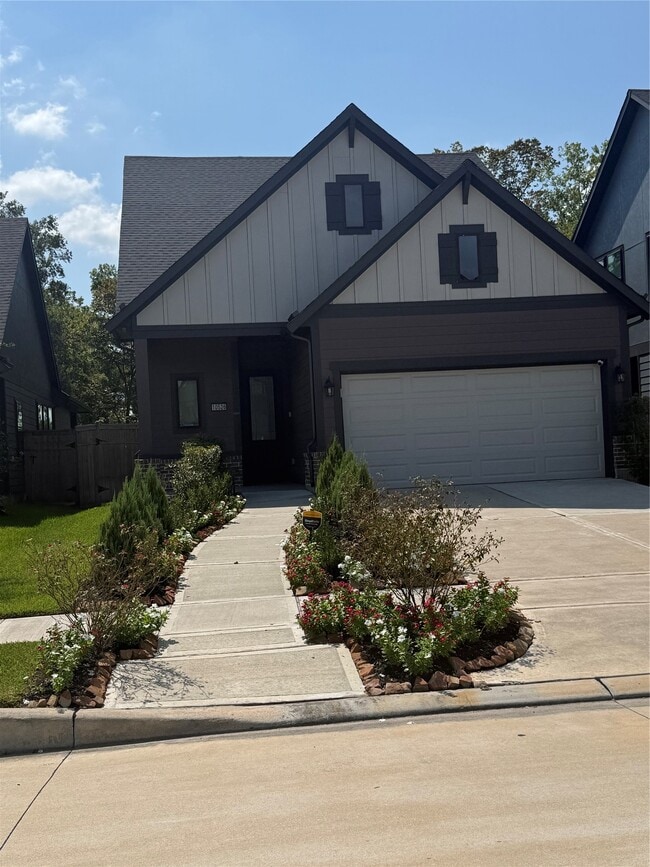 Building Photo - 10526 William Pk Dr