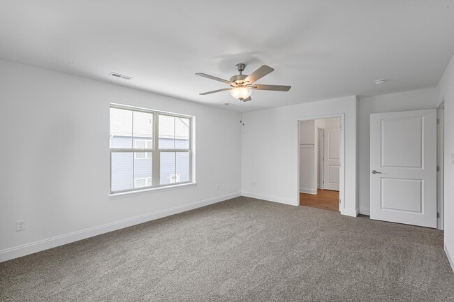 Building Photo - 1201 Mountain Quail Cir
