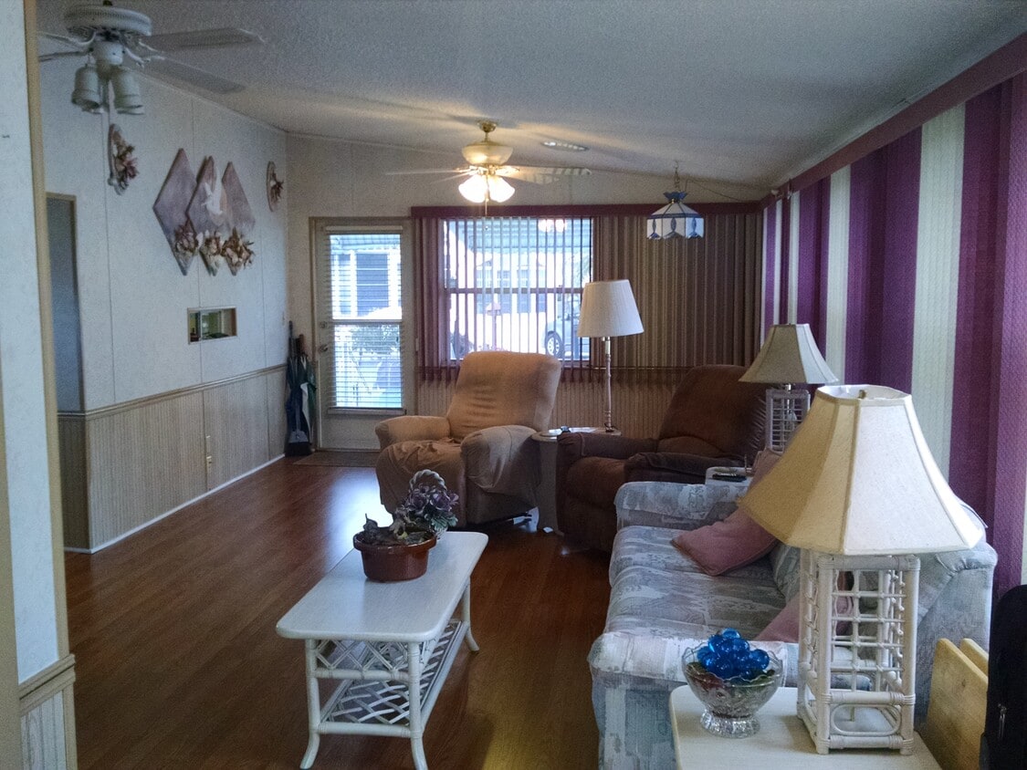 Building Photo - 10849 Vireo Cir