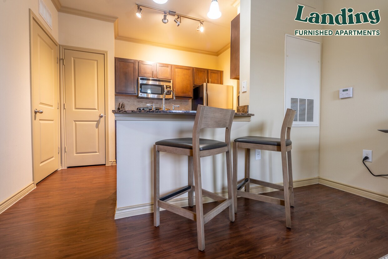 Foto principal - 5511 Pecan Springs Rd