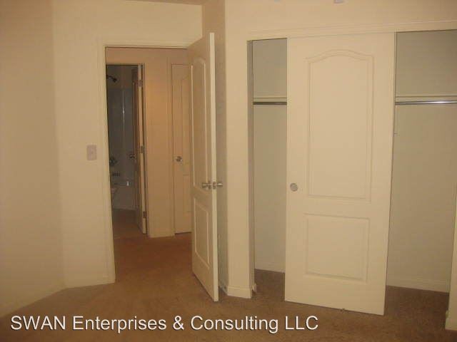 Building Photo - 855 S Kalispell Cir