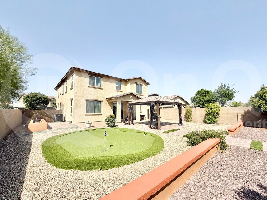 Primary Photo - 218 N 109th Dr