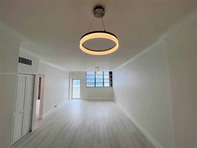 Foto del edificio - 800 West Ave