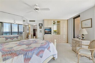 Building Photo - 9500 S Ocean Dr