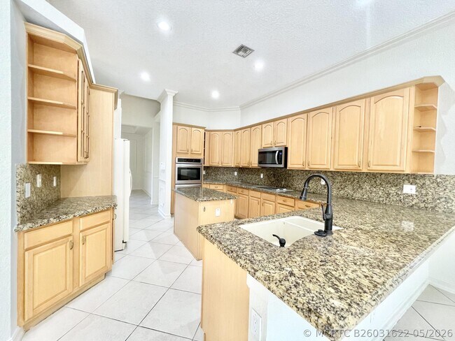 Foto del edificio - 21232 Rock Ridge Dr