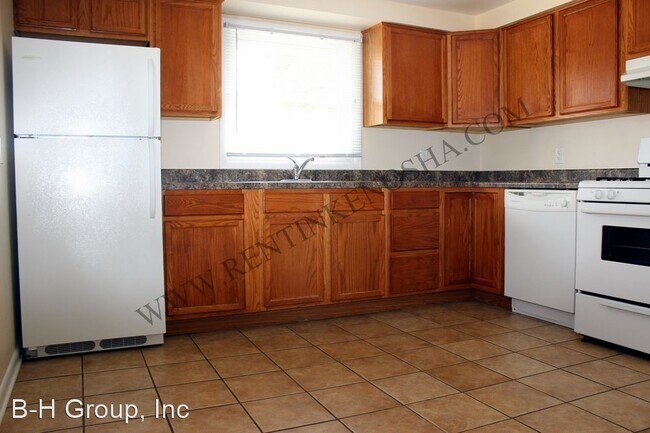 Building Photo - 2303 81st St