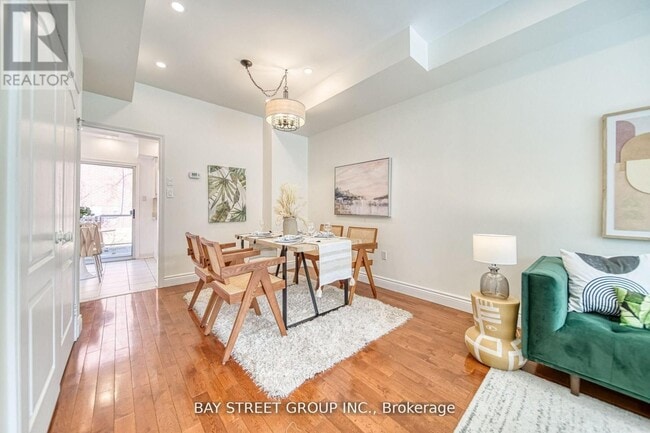 Building Photo - 228 Shuter St