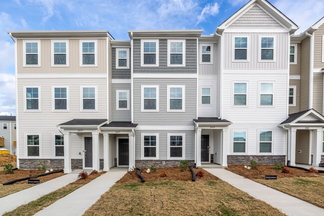 Building Photo - New Construction Townhome in SE Raleigh