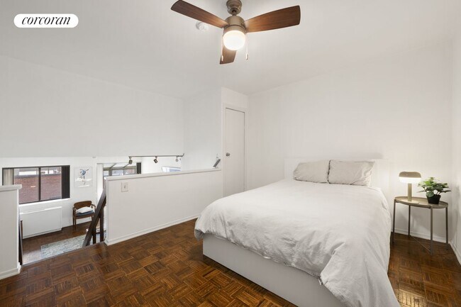 Foto del edificio - 225 East 86th St