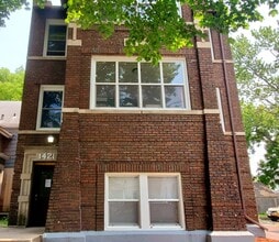 Building Photo - 1421 N Main St