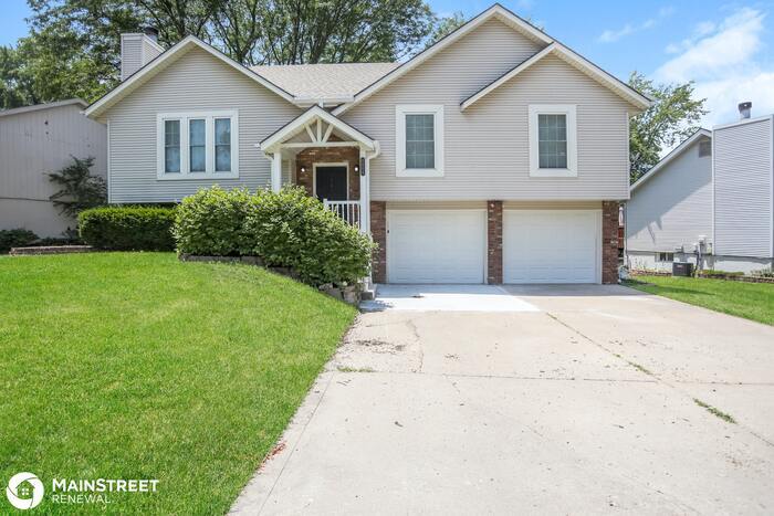 Foto principal - 8604 Pomona Ave N, KANSAS CITY, MO 64153