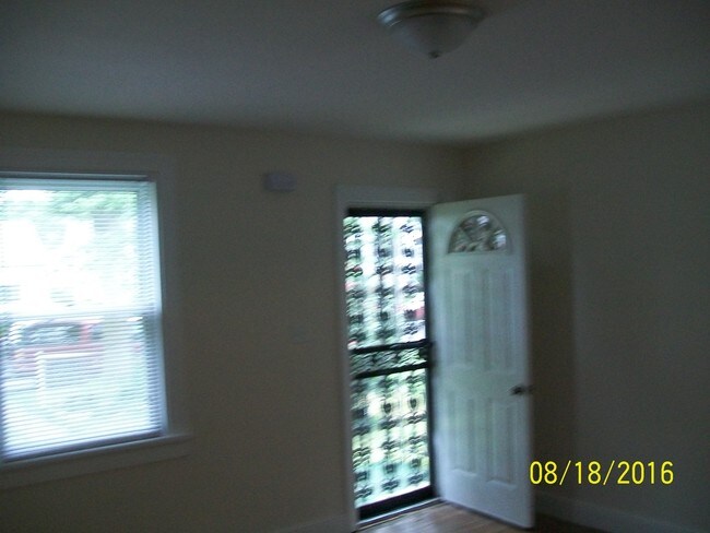 Foto del edificio - 3516 Patrick Ave