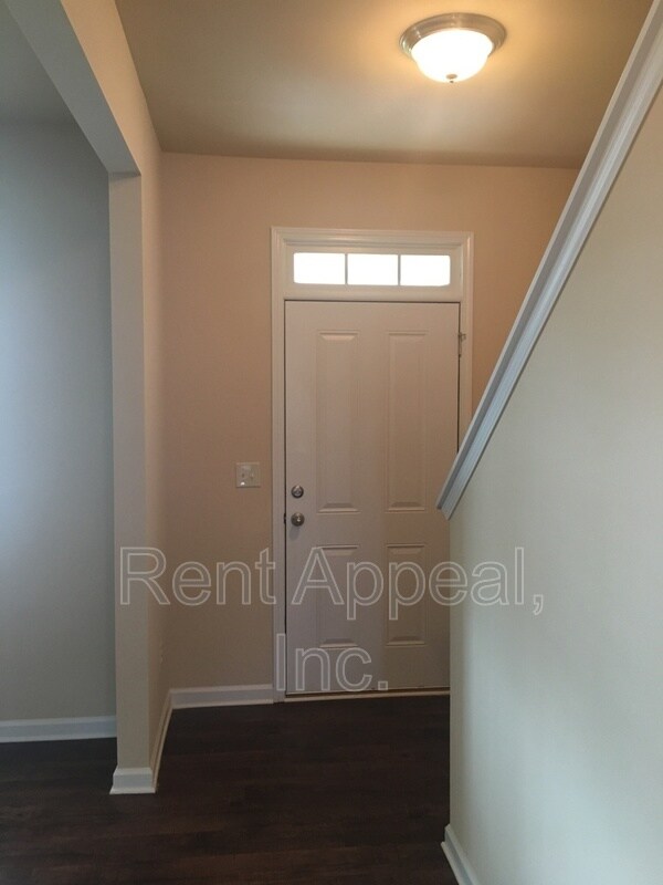 Building Photo - 109 Meadowlark Way