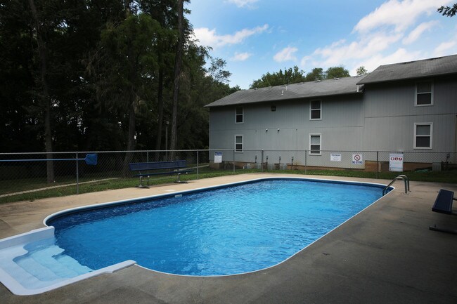 Building Photo - 3526 Wilson Ave
