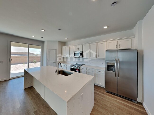 Building Photo - 9672 N Rancho Lozano