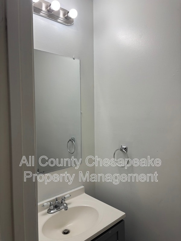 Foto del edificio - 2023 W Lanvale St