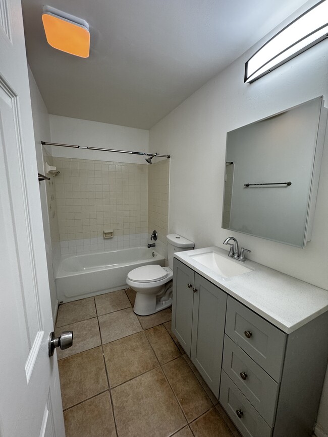 Foto del edificio - 5959 Caribbean Blvd