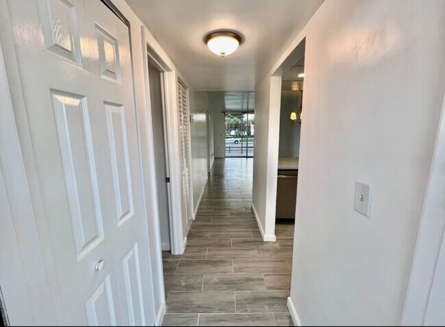 Foto del edificio - 14155 SW 87th St