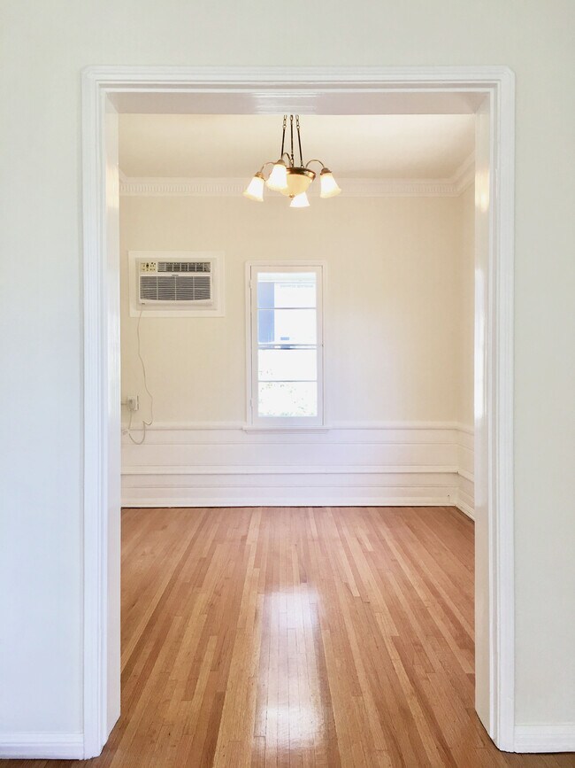 From Living Rm to formal Dining Room - 1207 1/2 S Alfred St