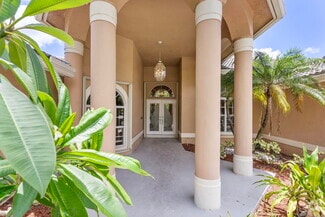 Building Photo - 4868 Kensington Cir