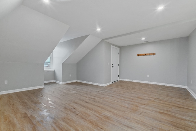 Building Photo - 202 High St