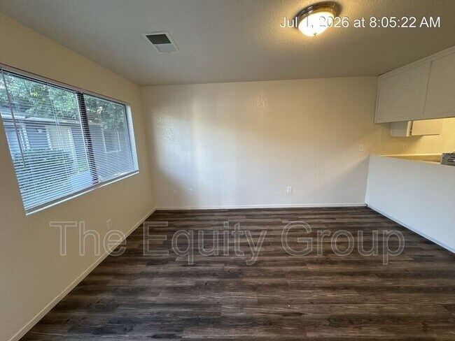 Foto del edificio - 10931 Thompson Dr