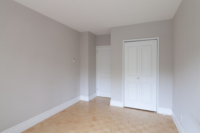 Photo du bâtiment - 4555 Av. Bonavista