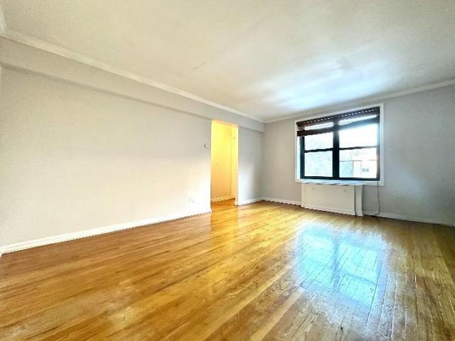 Foto del edificio - 1 bedroom in New York NY 10040